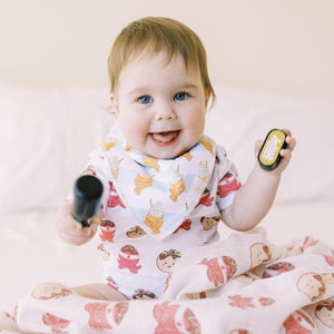 the wee bean cute baby in taiyaki bandana bib